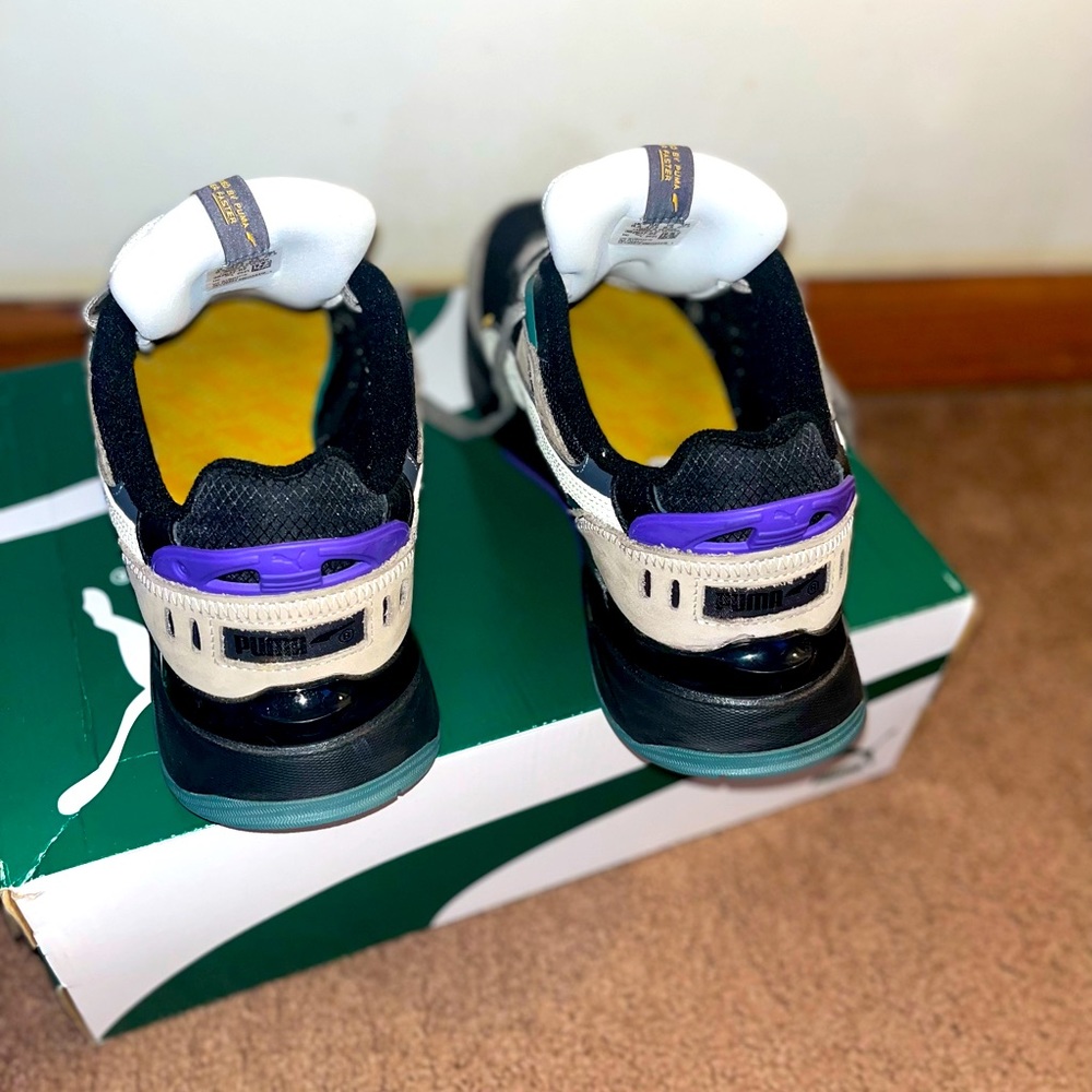 Puma Sneakers - Picture 3 of 4
